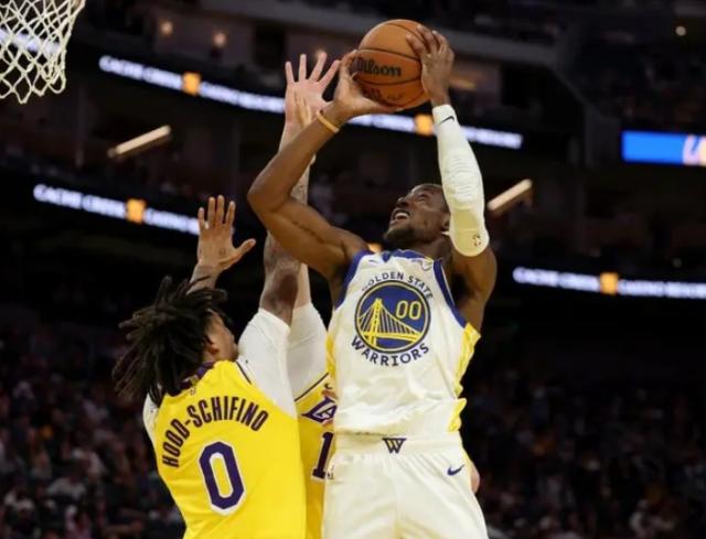 开云APP-年轻新星续约刷屏 库明加与勇士谈崩成为掉队者