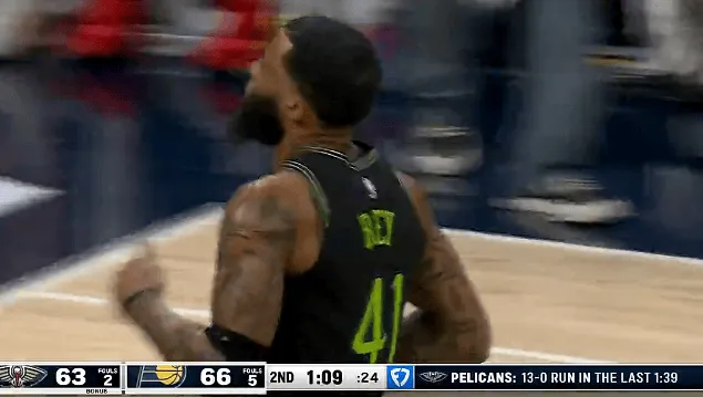 开云体育官网-萨迪克-贝三分命中，鹈鹕落后15分后打出一波13-0步行者叫停