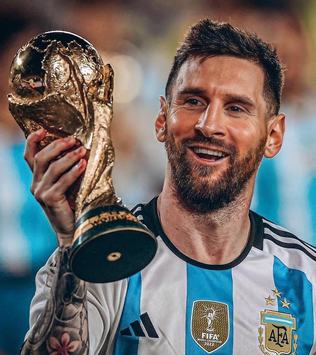 开云官网-油爹孤注一掷15亿求购，梅西为何选择垫底队迈阿密