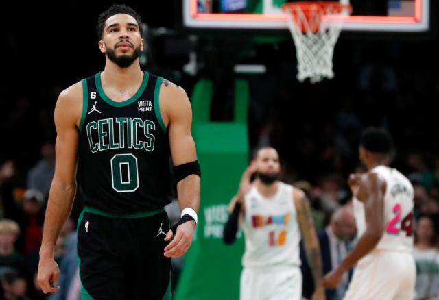 开云体育官网-【现场】绿军连胜被热火终结 输球释出危险信号